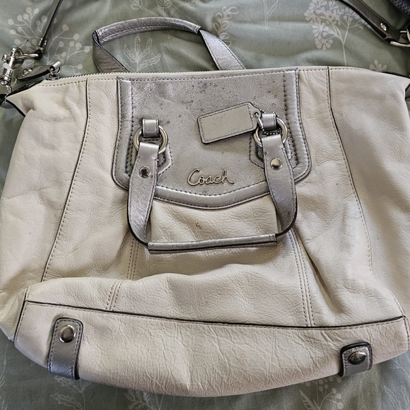Coach purse - Picture 1 of 4